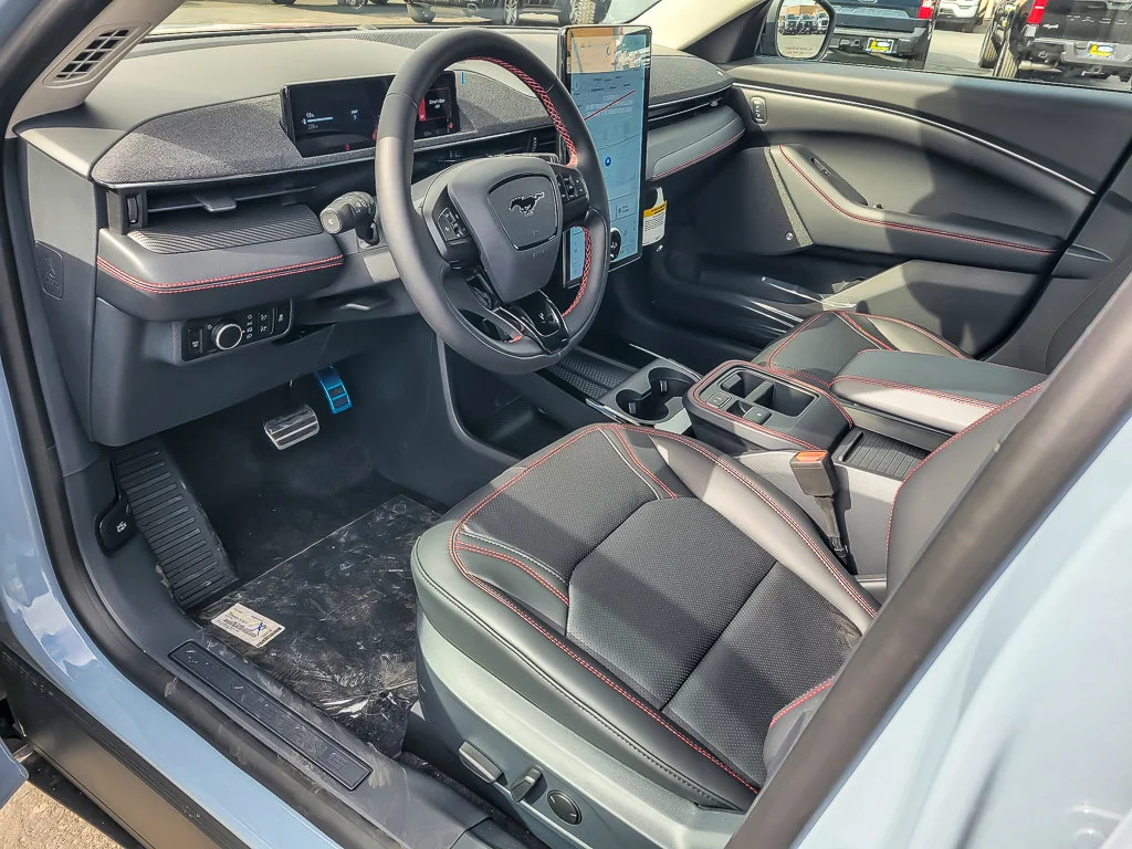 New 2026 Glacier Gray Metallic TriCoat Ford Premium image 10