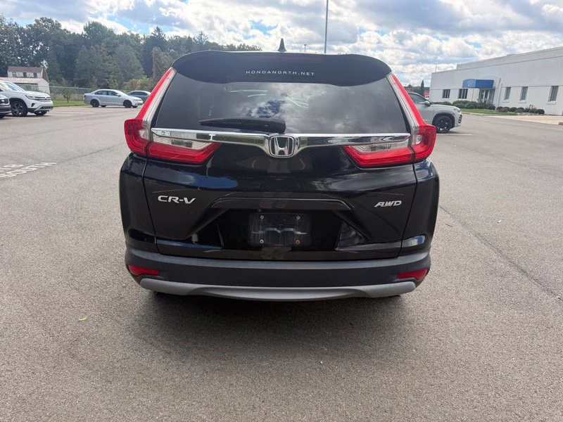 Used 2018  Honda EX image 14