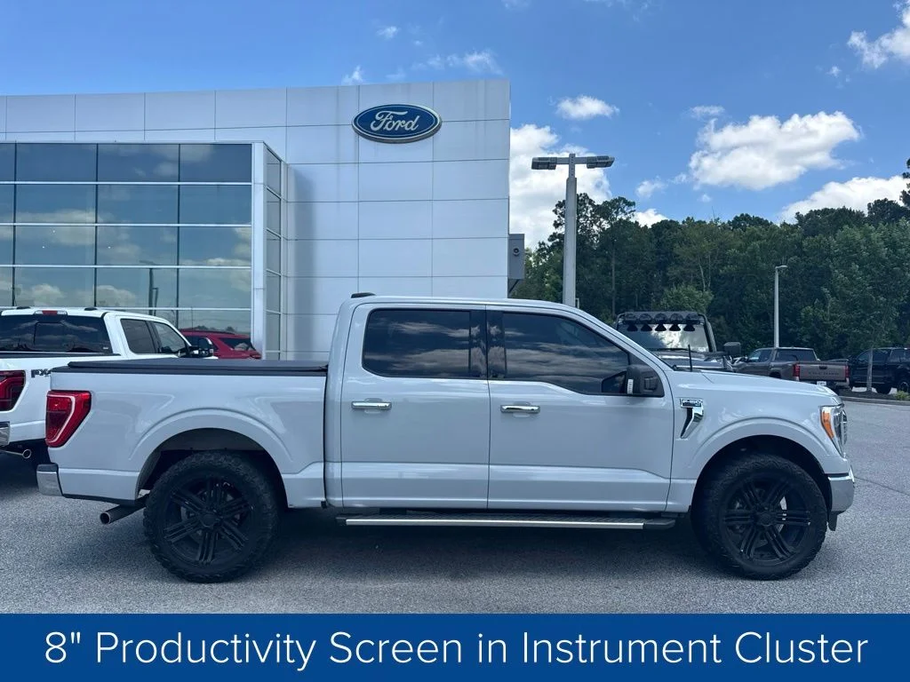 Used 2023 Gray Ford XLT image 6