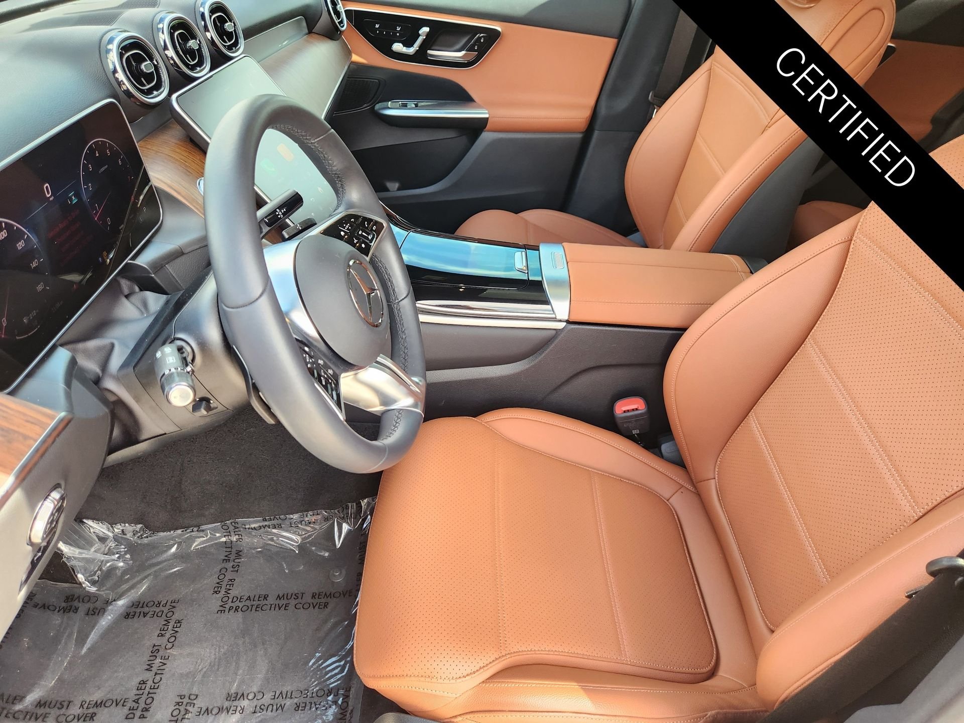 Certified Used 2026 Black Mercedes-Benz GLC 300 image 15