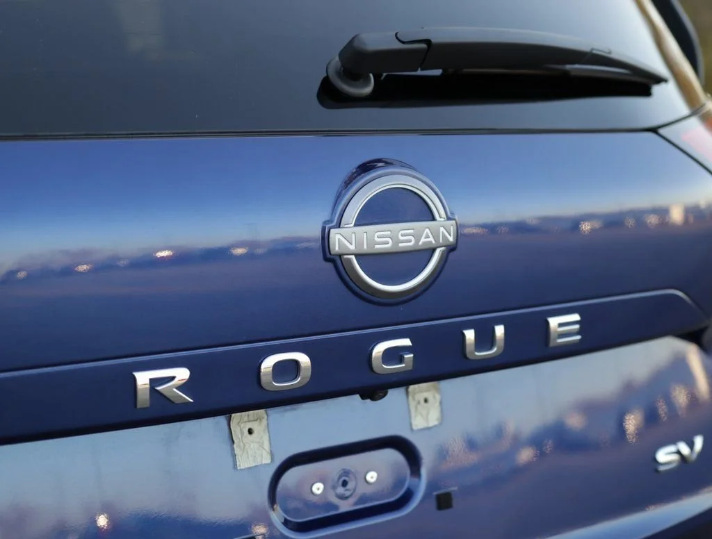 2023 Nissan Rogue SV - Photo 31