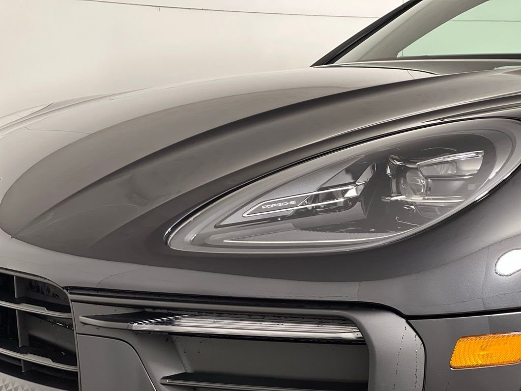 2026 Porsche Macan Base - Photo 15