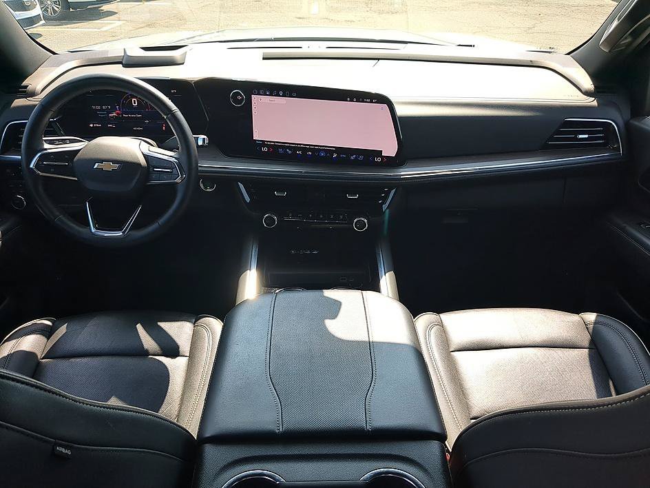 Certified Used 2025 Sterling Gray Metallic Chevrolet Premier image 30