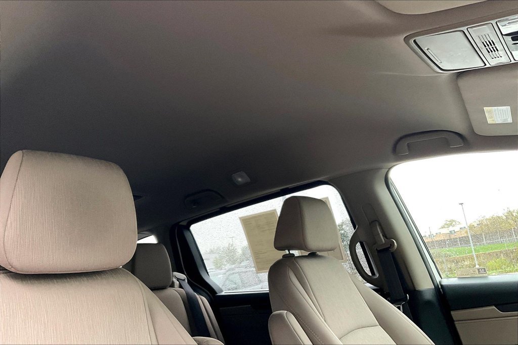 Used 2019  Honda EX image 22