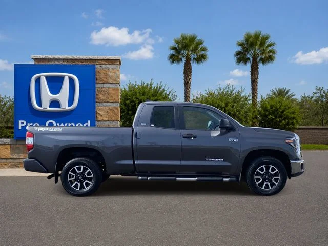Used 2020 Magnetic Gray Metallic Toyota SR5 image 6