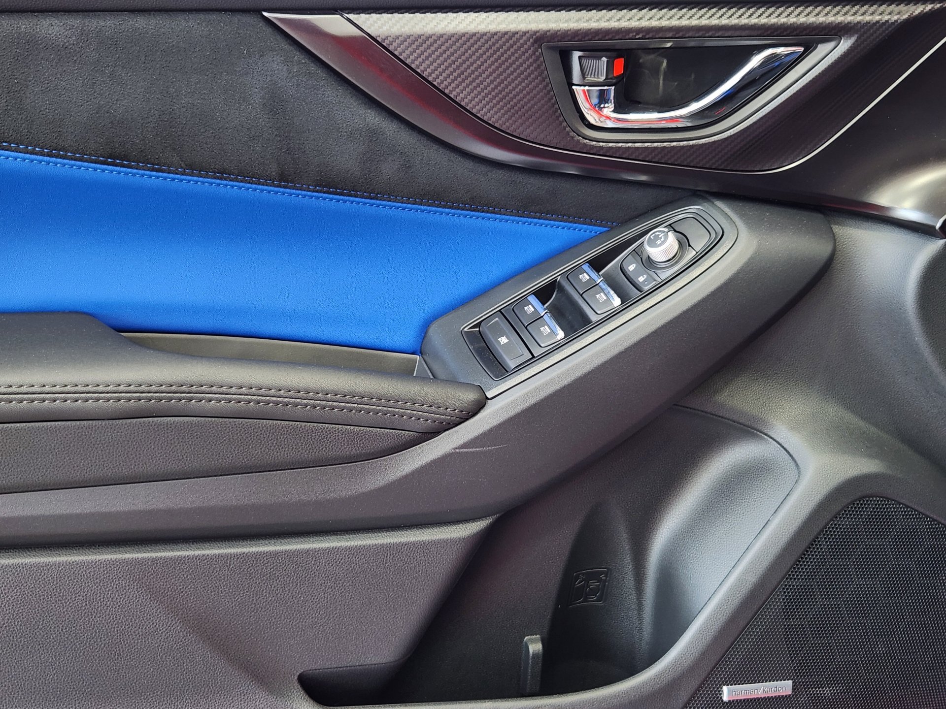 2026 Subaru WRX tS - Photo 13