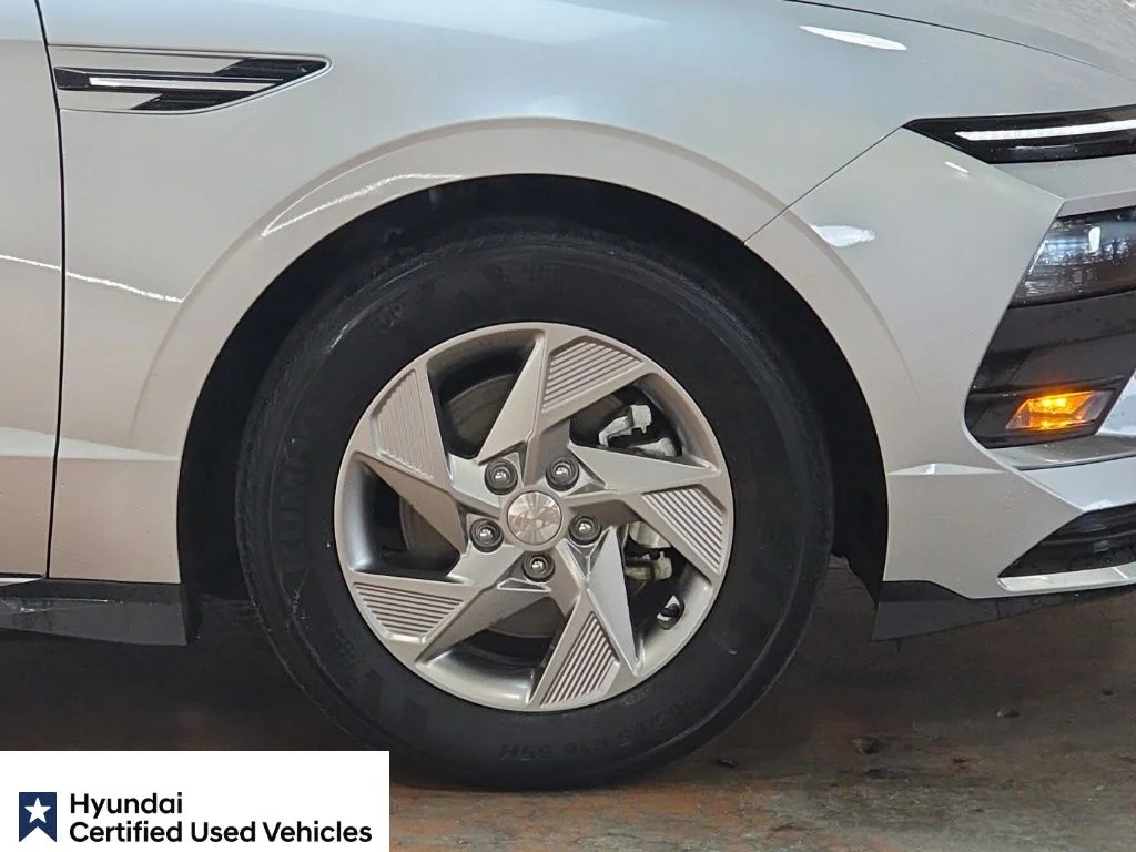 Certified Used 2025 Aero Silver Hyundai SE image 8