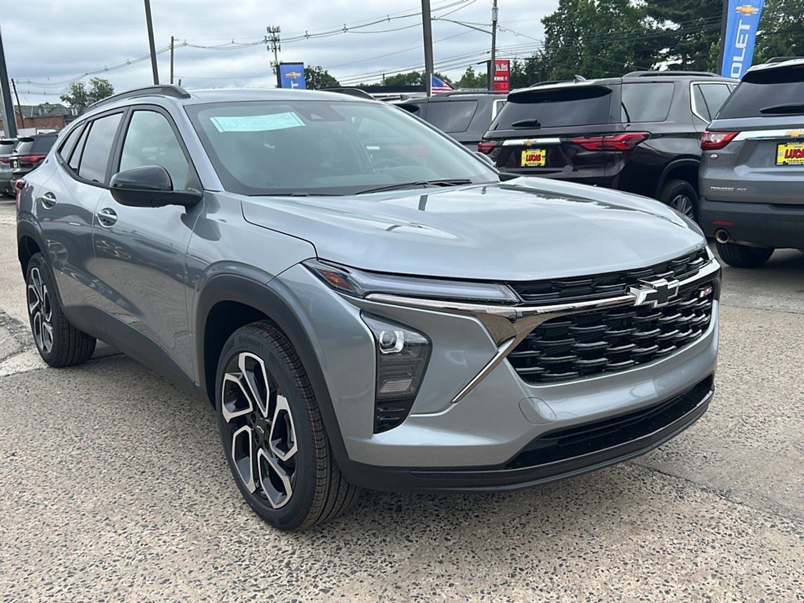 New 2026 Sterling Gray Metallic Chevrolet 2RS image 5