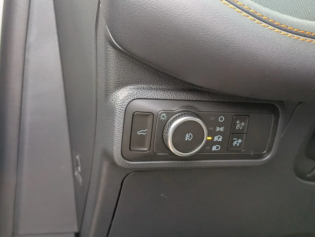 New 2026 White Ford Tremor image 11