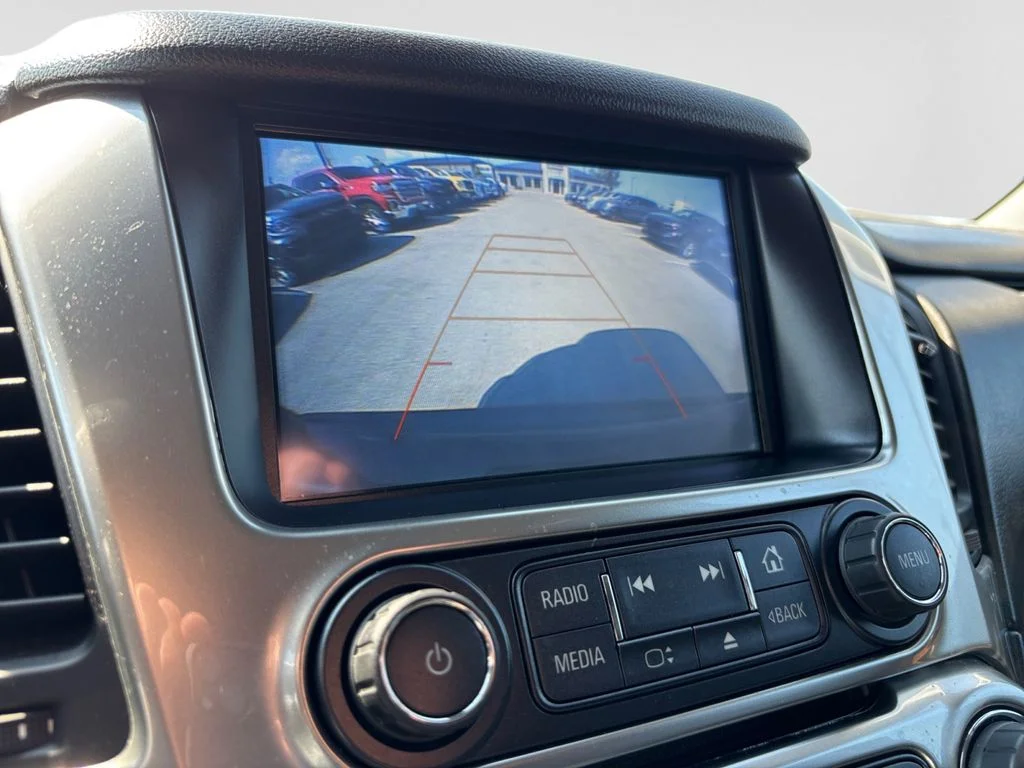 Used 2020 Black Chevrolet Premier image 22
