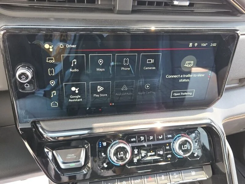 Used 2022 Summit White GMC AT4 image 24