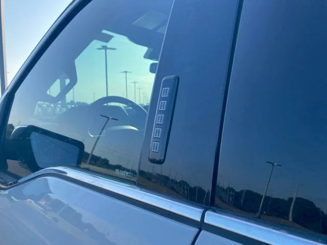 New 2026 Avalanche Ford Lariat® image 38