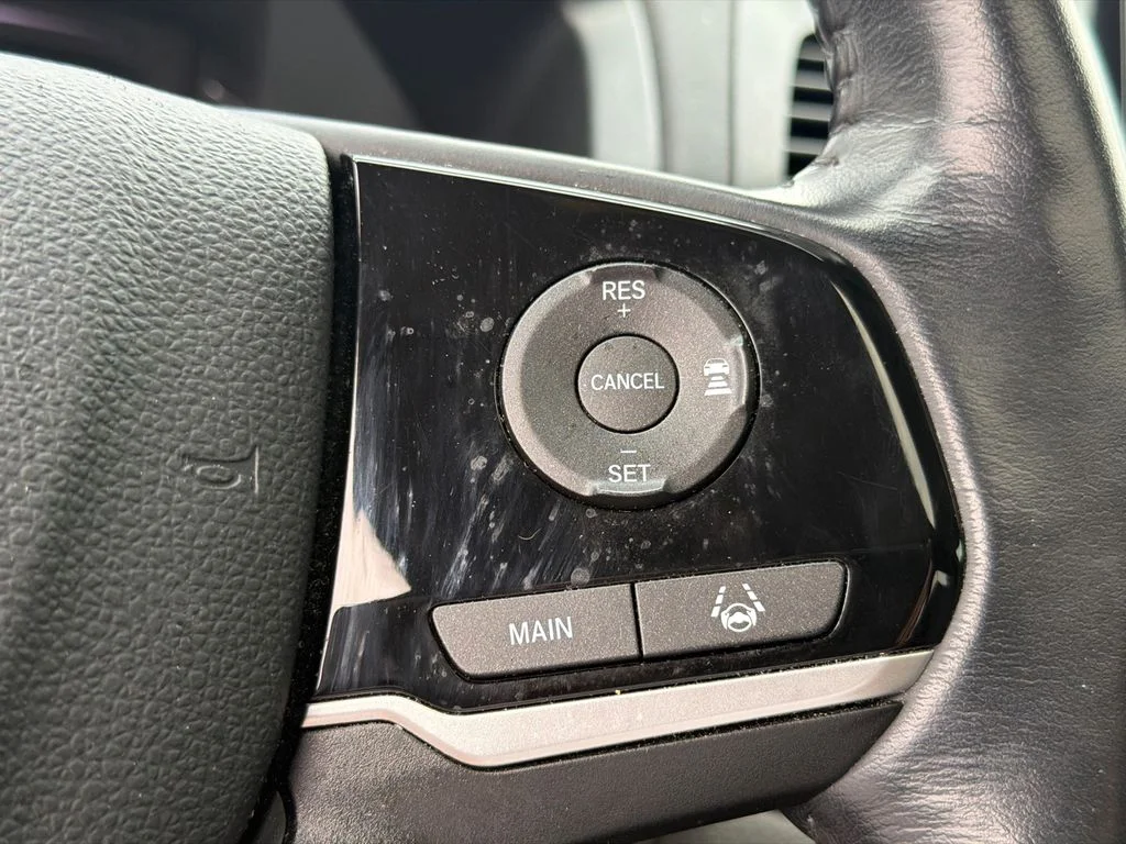 Used 2019  Honda Touring image 25