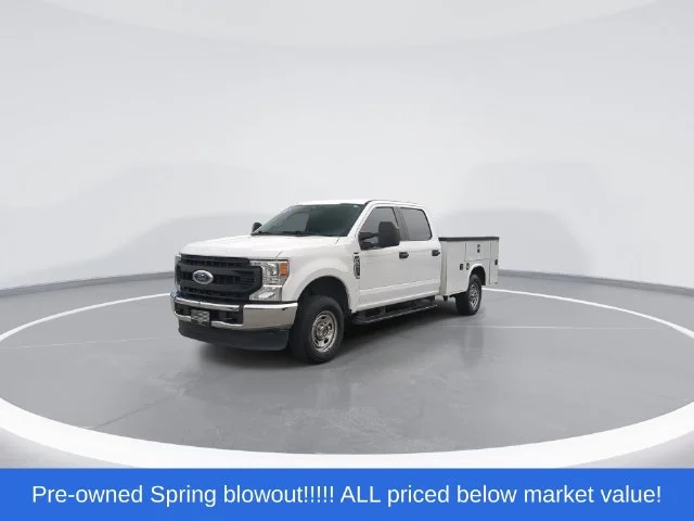 Used 2021 White Ford XL image 4