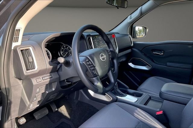 New 2026 Gun Metallic Nissan Crew Cab SV image 7