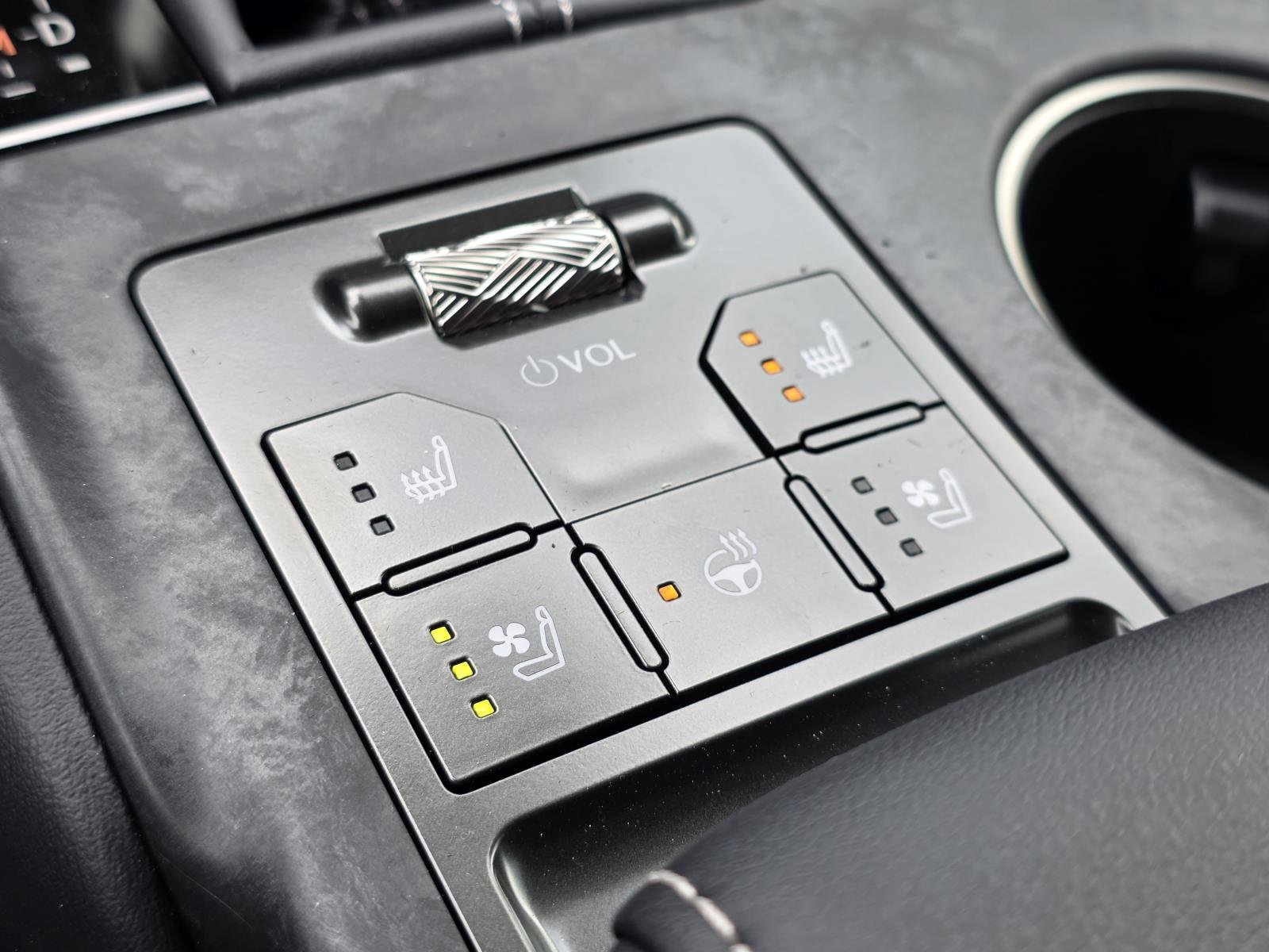 2026 Lexus IS 350 F SPORT - Photo 24