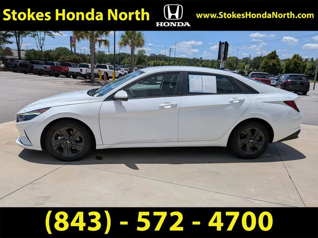 Used 2021 Gray Hyundai SEL image 9
