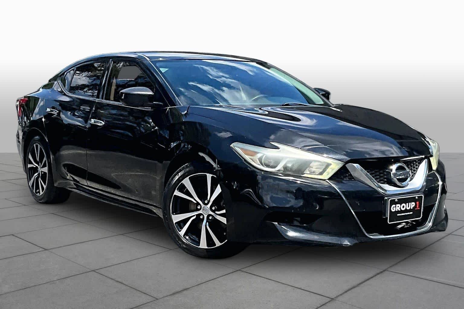 Pre-Owned 2017 Nissan Maxima S
