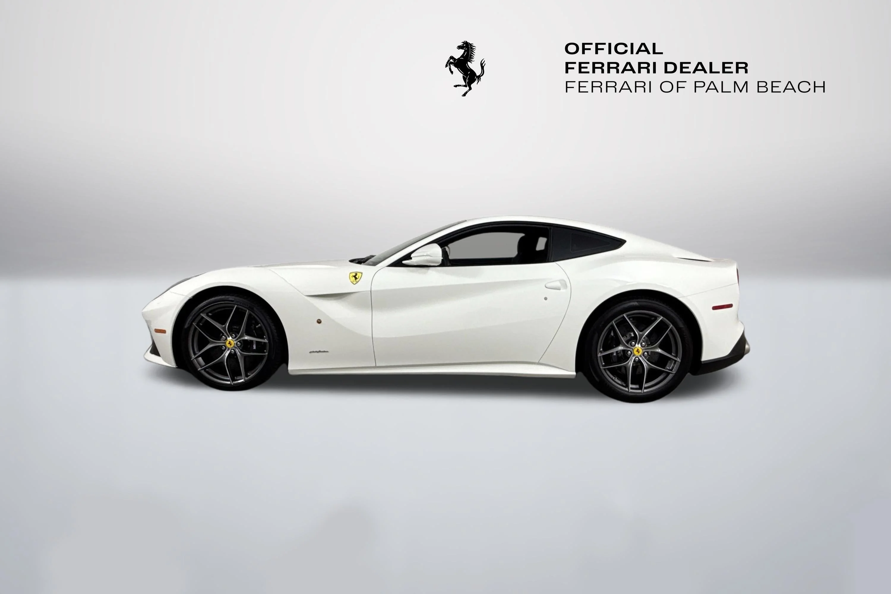 Certified Used 2017 Bianco Avus Ferrari Berlinetta image 4