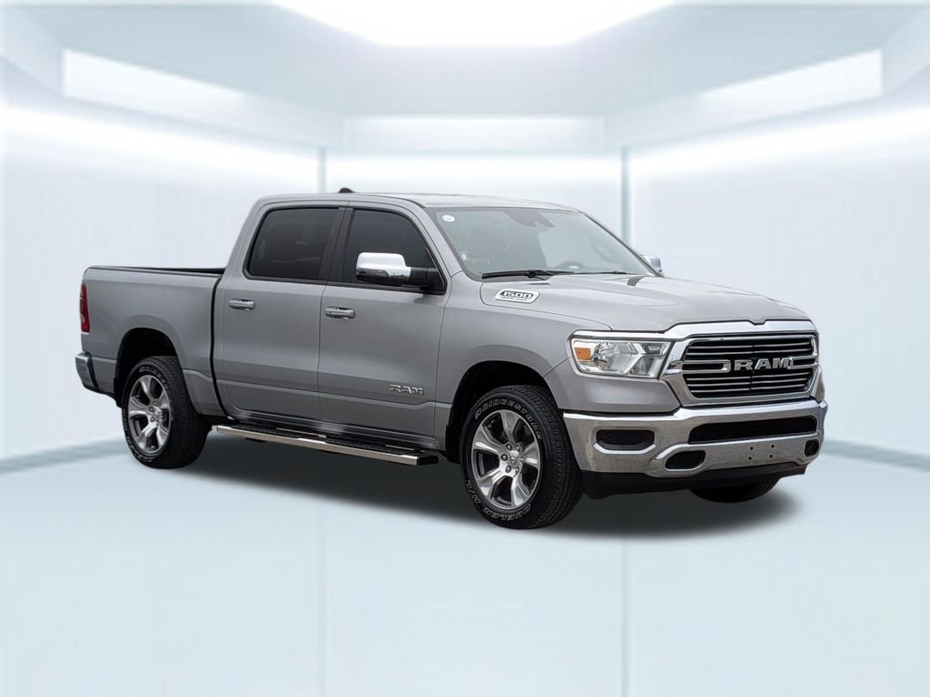 Used 2024 Silver Ram Laramie image 9