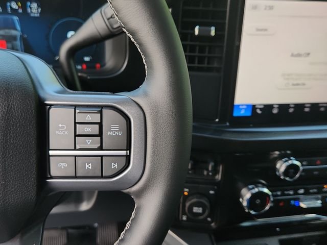 New 2026 Glacier Gray Metallic Tri-Coat Ford F-250® Lariat® image 16