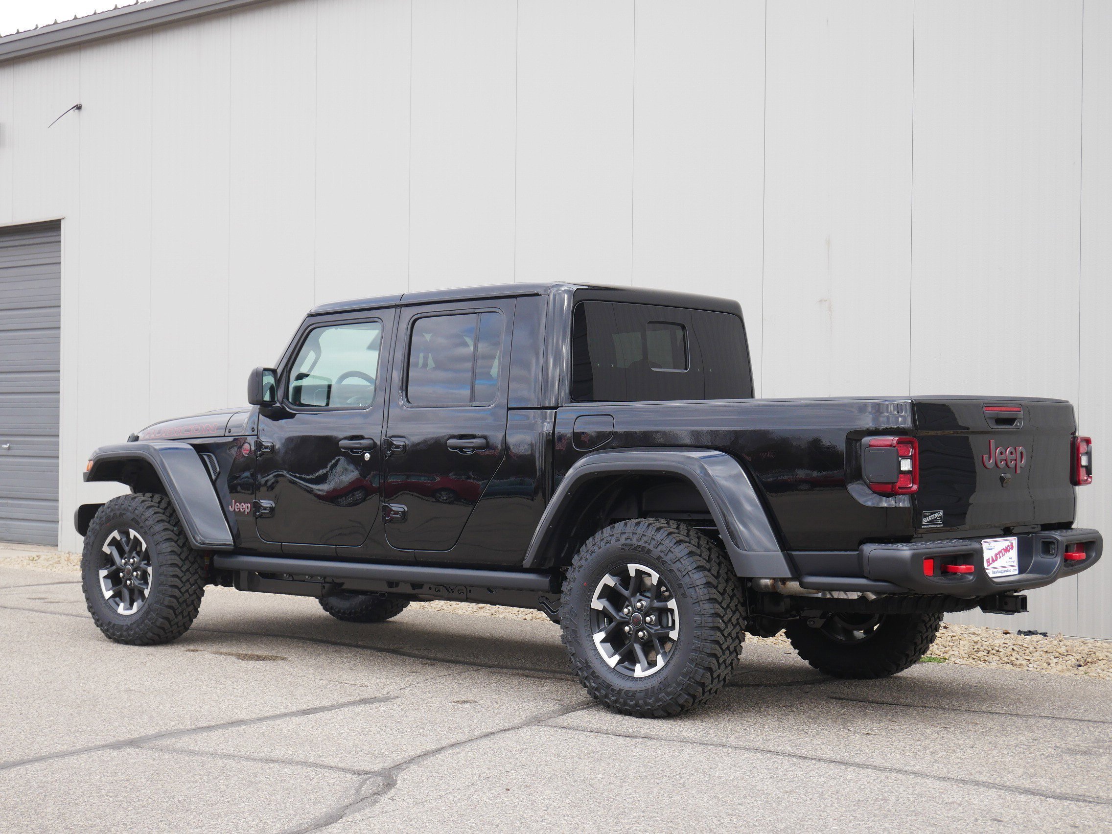New 2026 Black Clear-Coat Exterior Paint Jeep Rubicon image 3