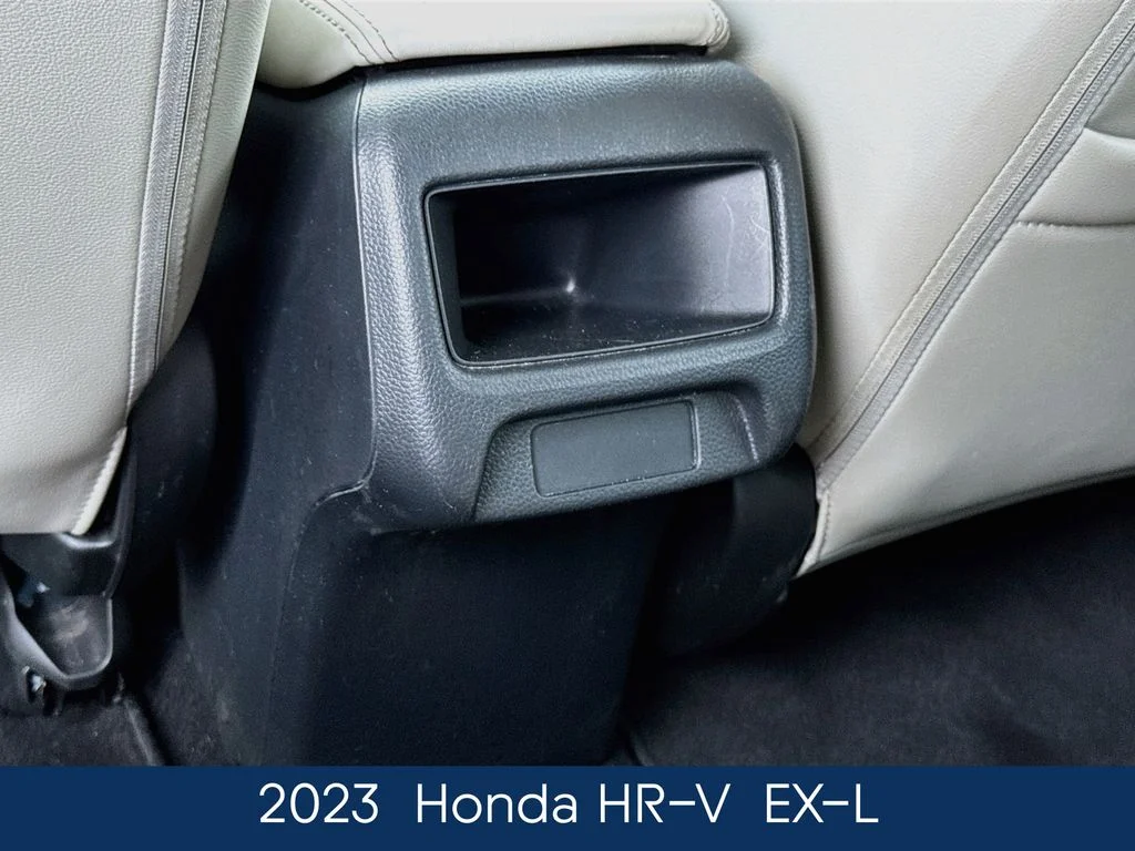 Used 2023  Honda EX-L image 37