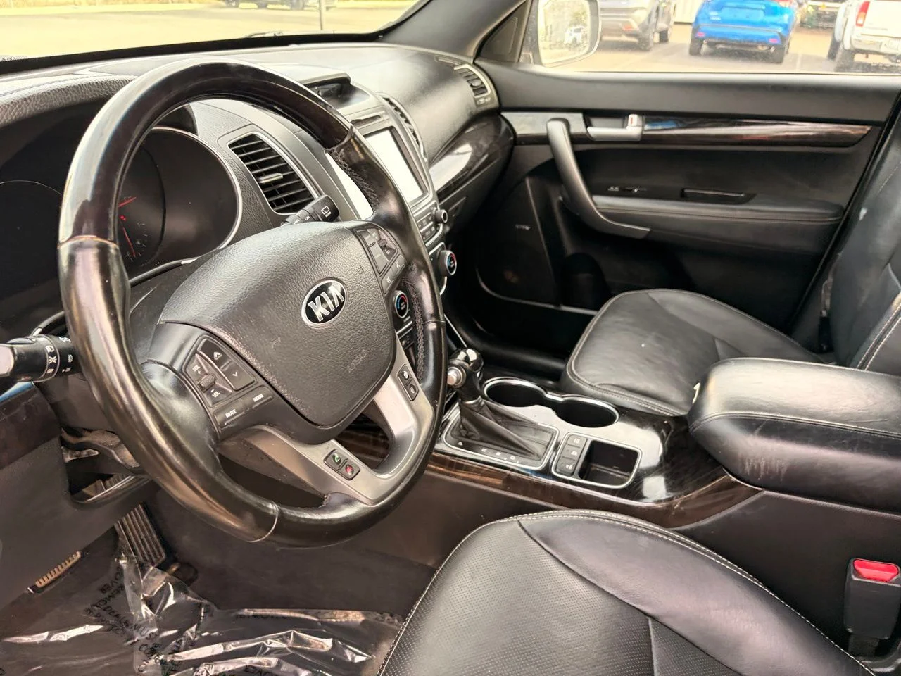 Used 2014 Titanium Silver Kia SX image 16