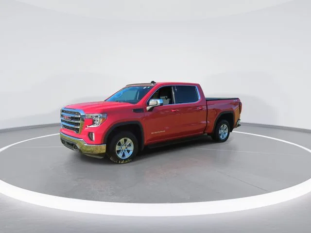 Used 2021 Red GMC SLE image 4