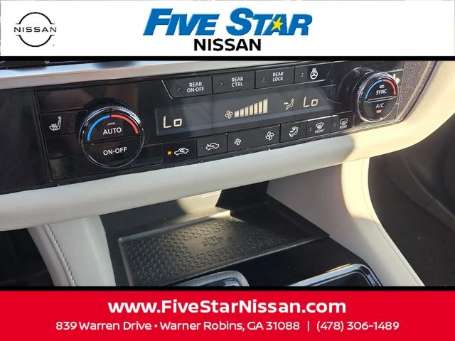 Used 2024 White Nissan SL image 22