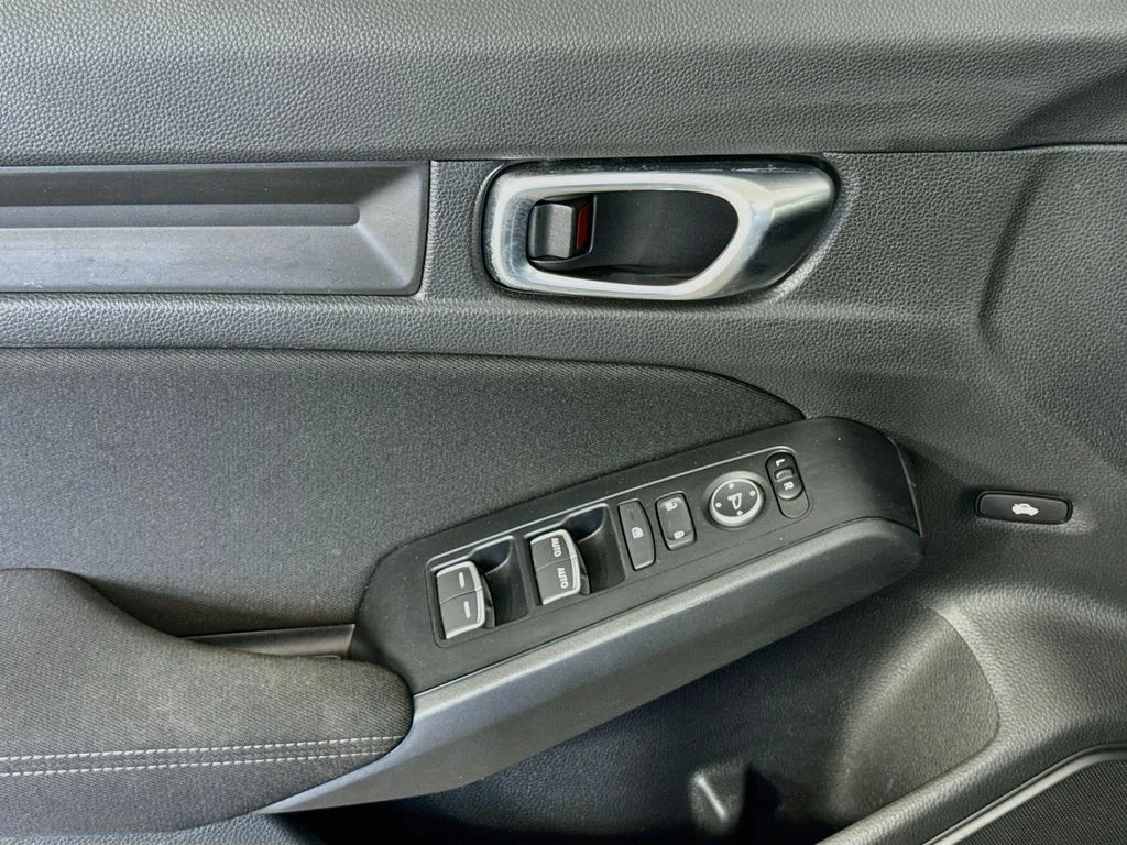 Used 2026 Blue Honda Sport image 17