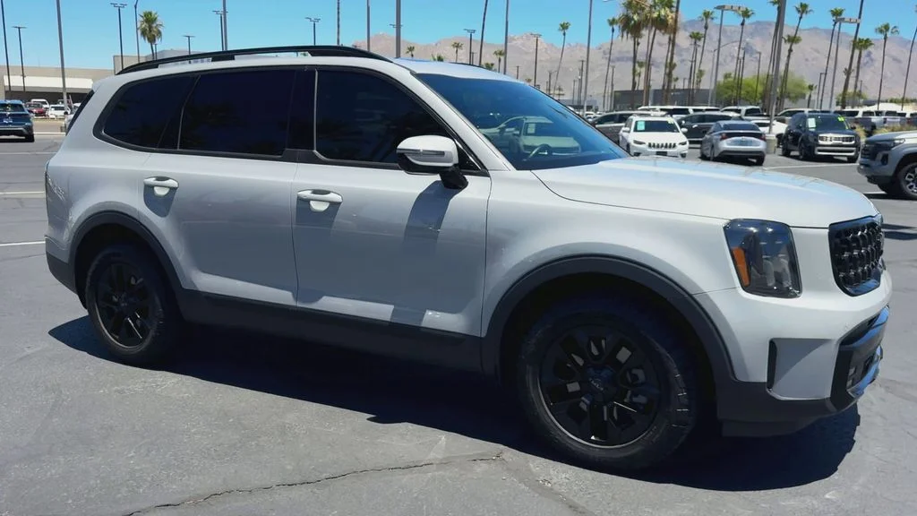 Used 2025 Gray Kia SX-Prestige X-Pro image 3
