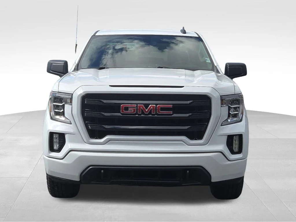 Used 2021 White GMC Elevation image 23