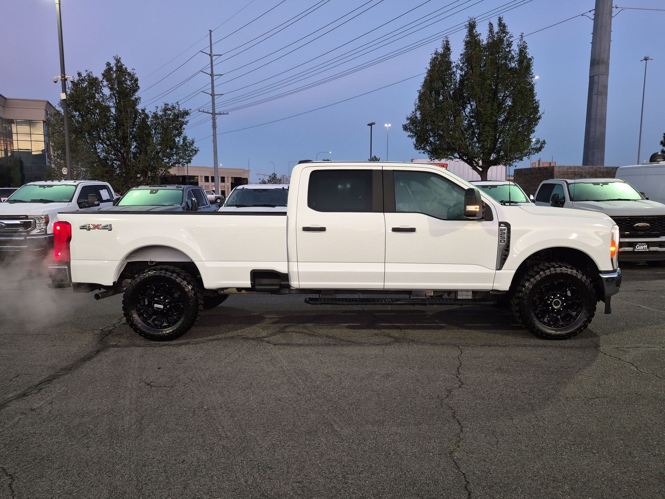 Used 2024 Oxford White Ford XL image 2
