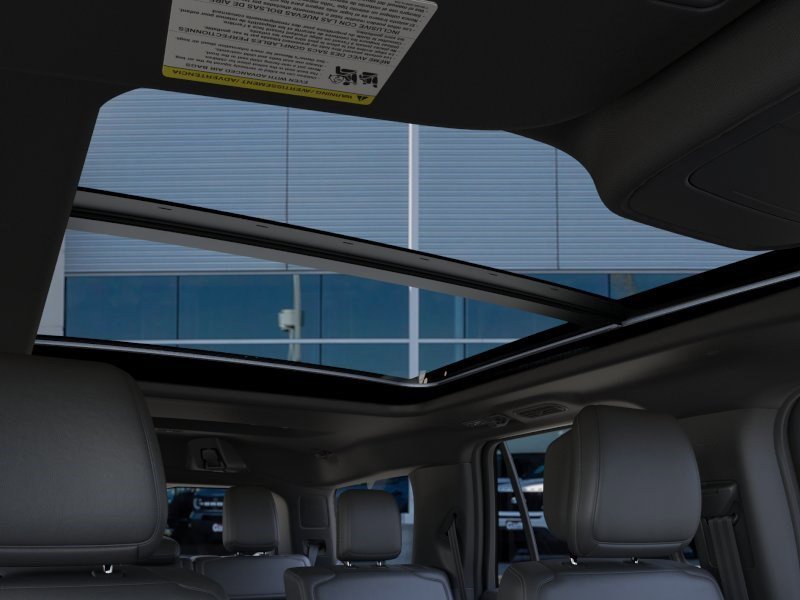 New 2026 Glacier Gray Metallic Tri-Coat Ford Platinum image 23