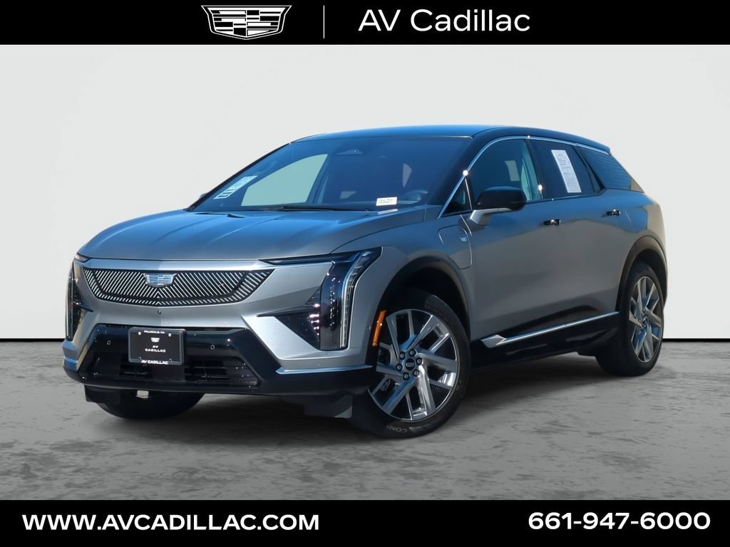 2026 Cadillac Optiq Luxury's photo