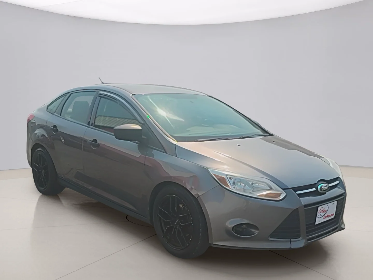 Used 2014 Gray Ford S SEDAN image 7