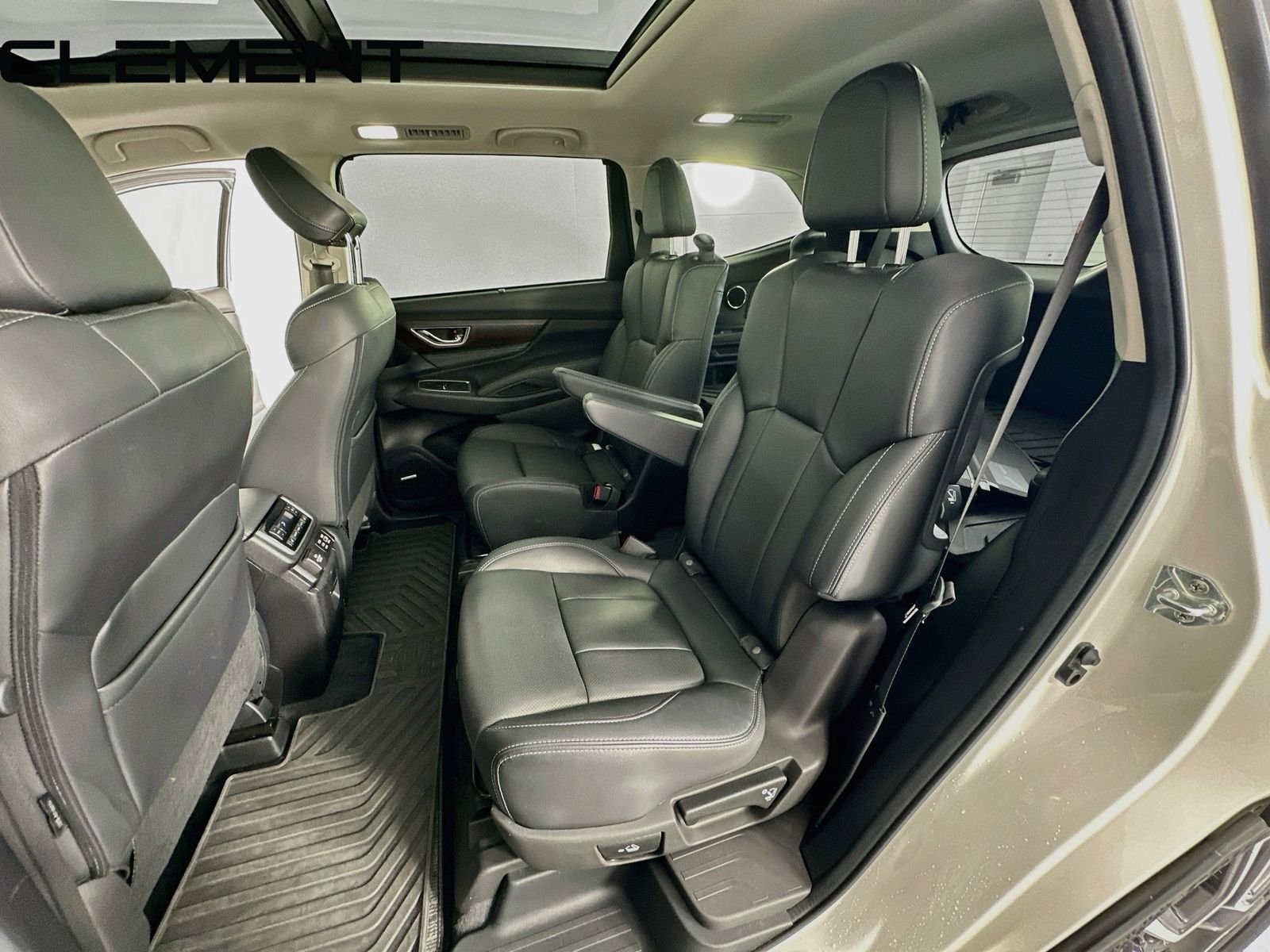 2023 Subaru Ascent Touring - Photo 34