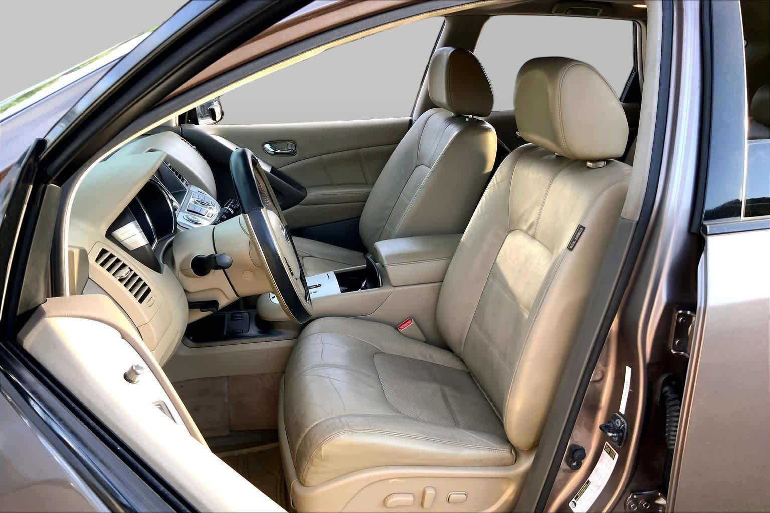 Used 2012 Tinted Bronze Metallic Nissan SL image 7
