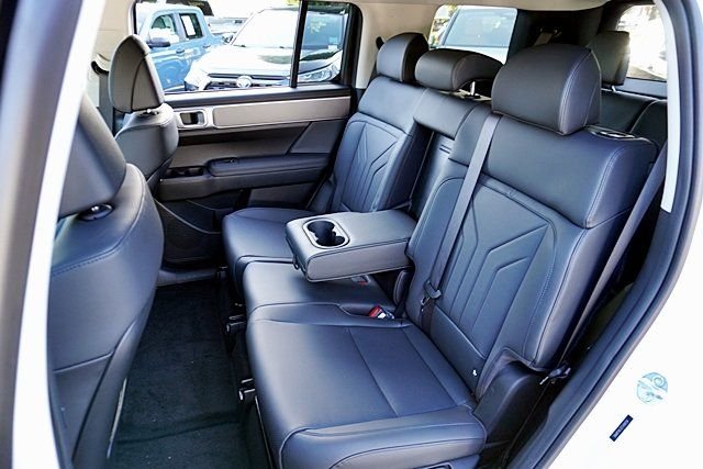 New 2026 White Hyundai SEL image 20
