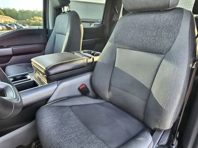 Used 2024 Gray Ford XLT image 19