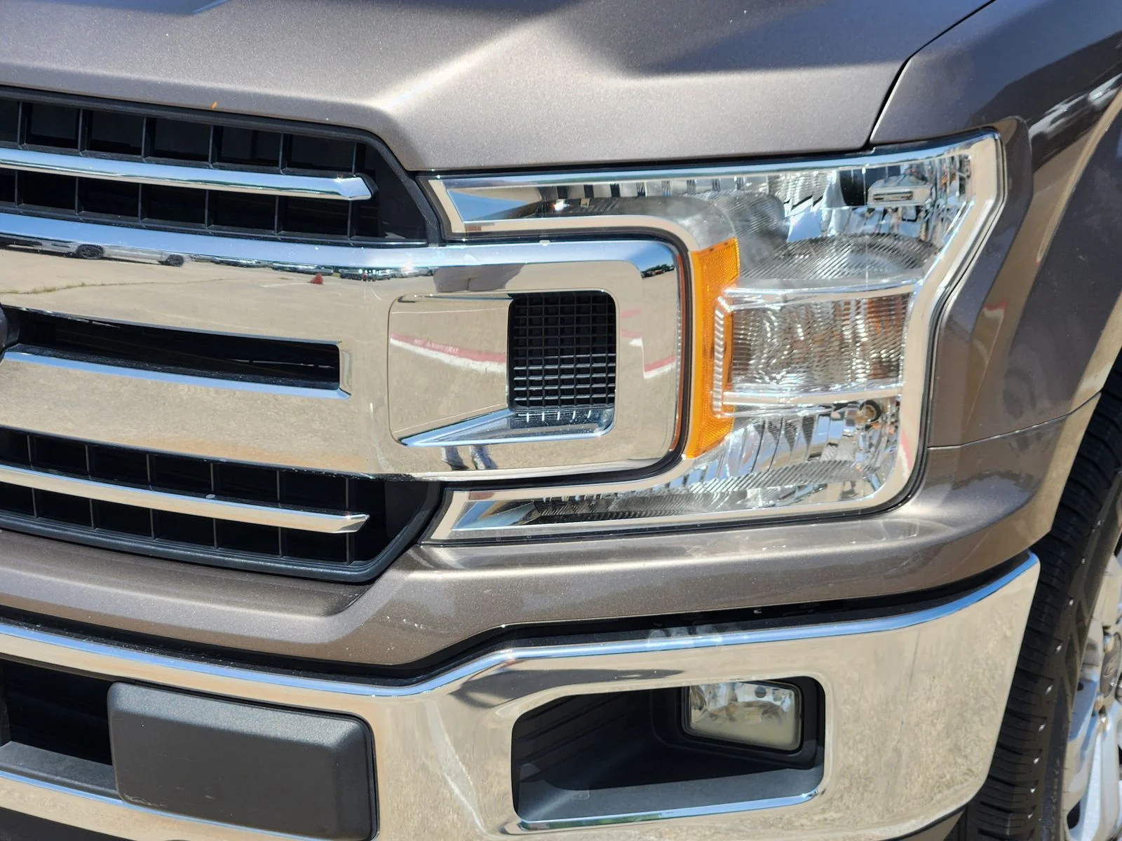 Used 2020 Gray Ford XLT image 7