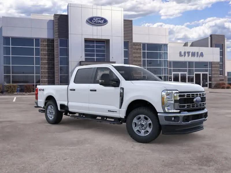 New 2026 Oxford White Ford F-250® XLT image 7