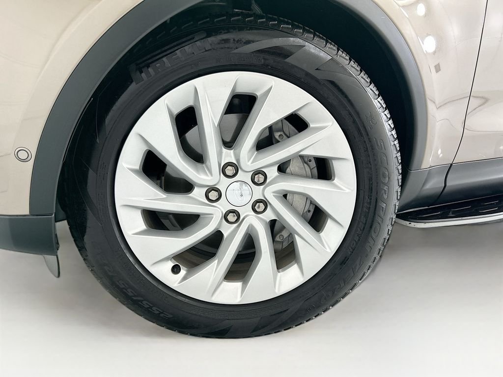 2025 Land Rover Discovery S - Photo 29