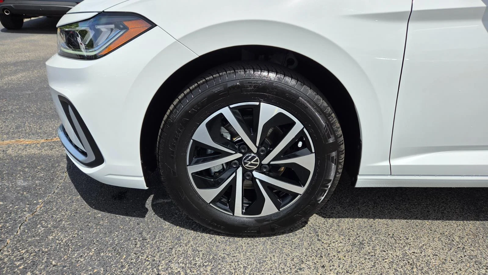 New 2026 Pure White Volkswagen S image 11