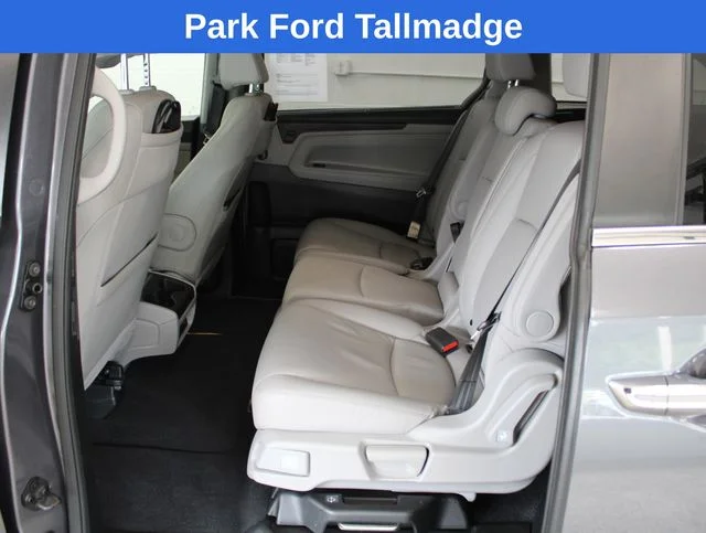 Used 2019  Honda EX-L image 25