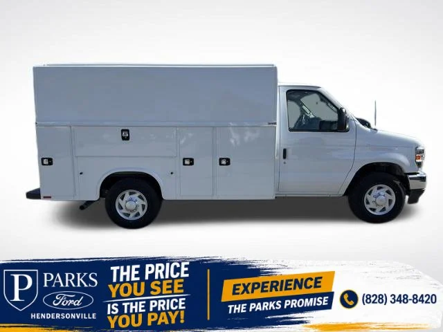 2026 Ford E-Series Cutaway Base