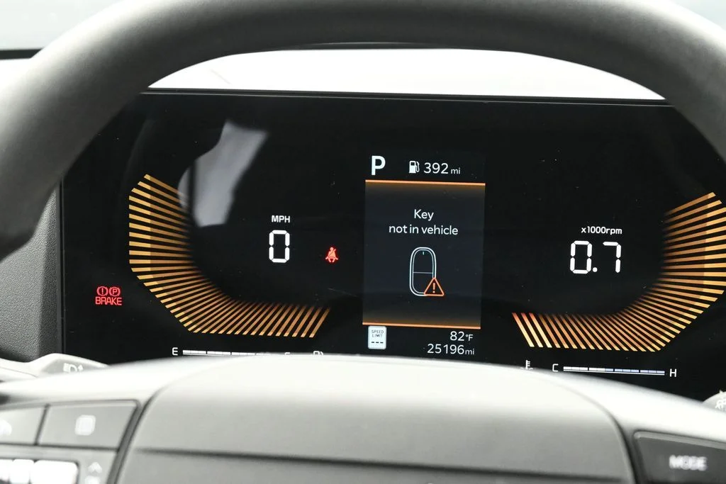 2025 Kia K4 LXS - Photo 18