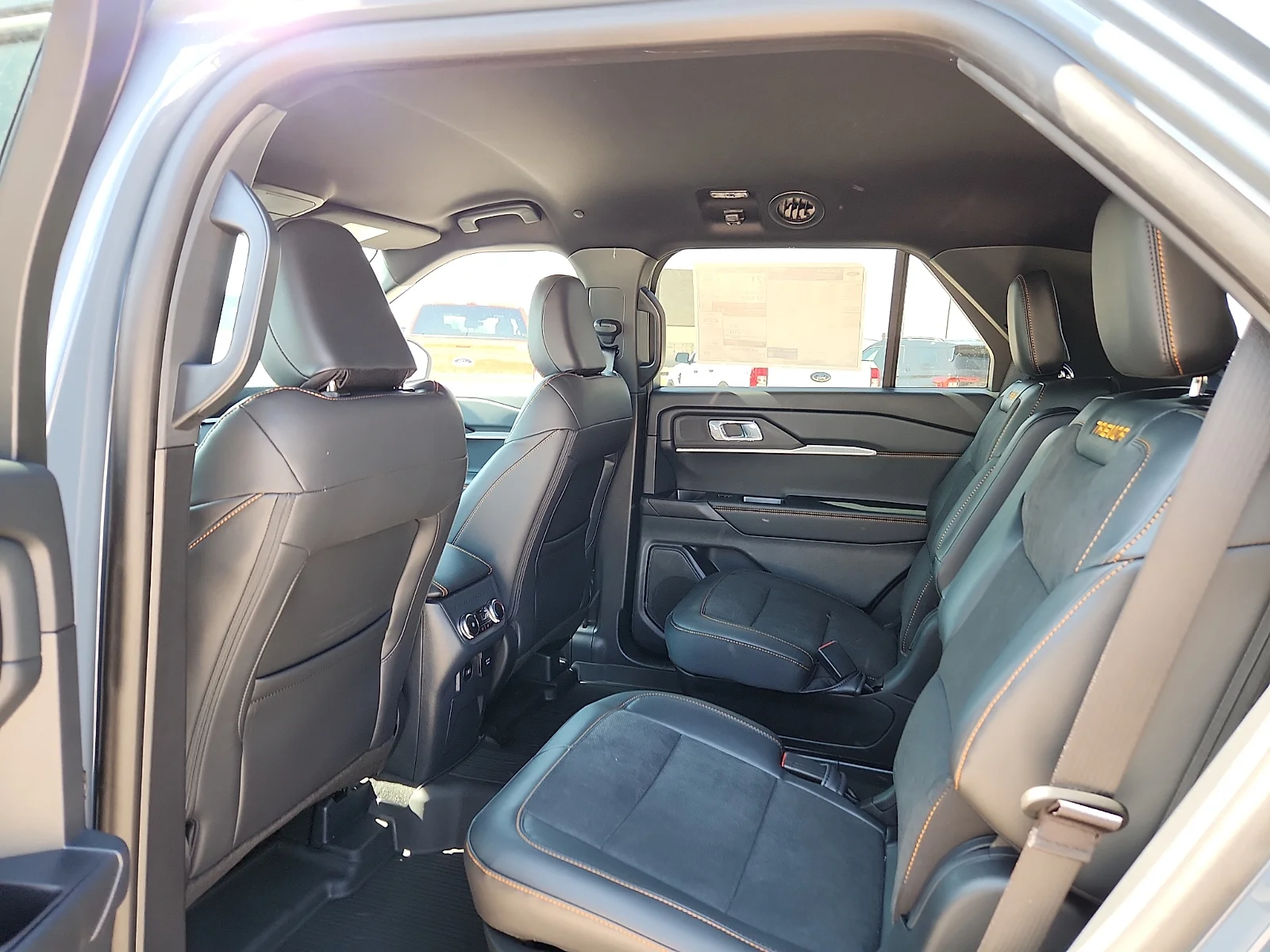 New 2026 Vapor Blue Metallic Ford Tremor® image 18