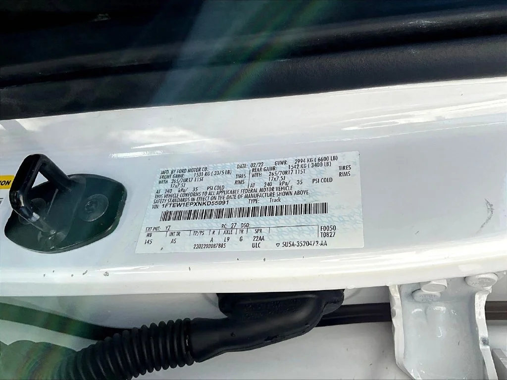 Used 2022 White Ford XL image 22